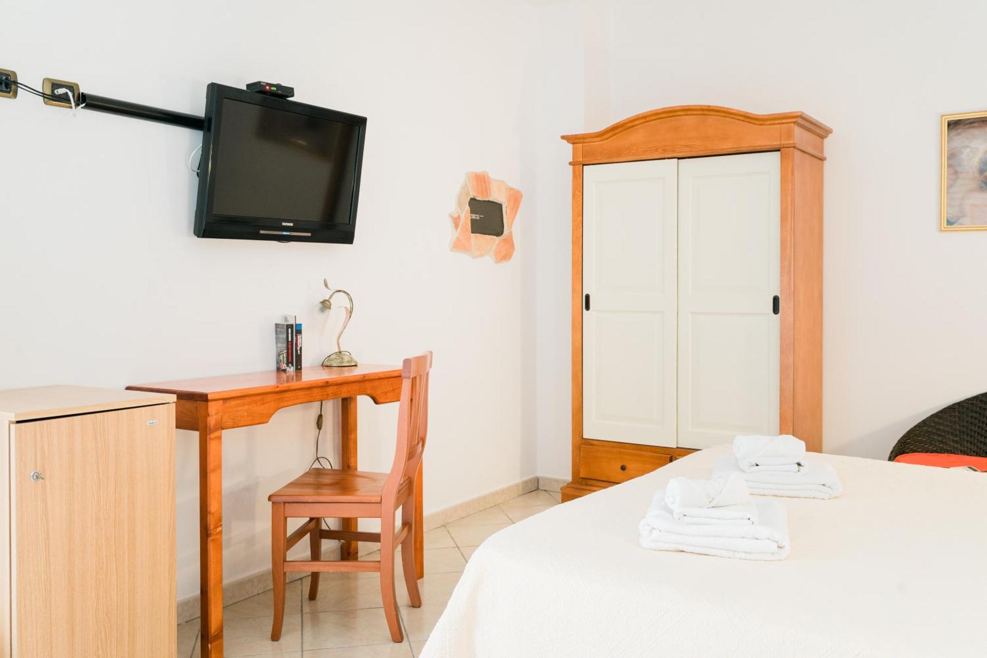 La Marmora Hotel Alghero Exterior photo